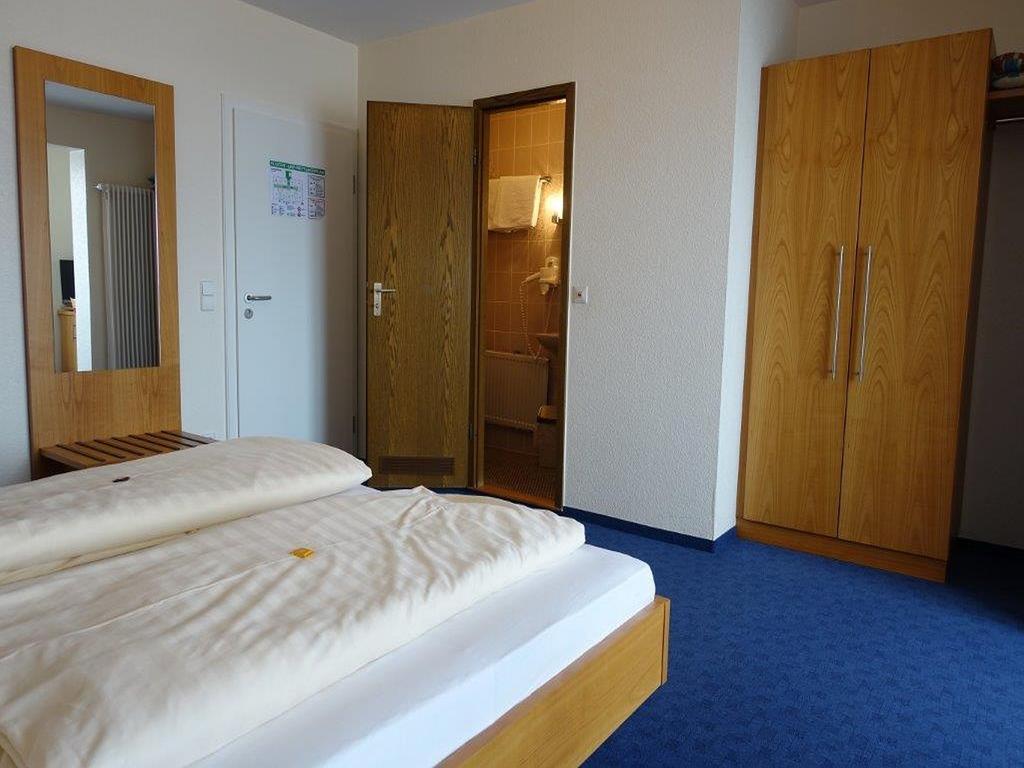 Hotel Gasthaus Krone 이멘슈타트암보덴지 외부 사진